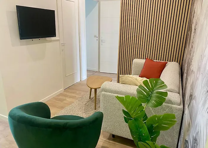 Apartman 4-bedroom Flat - Parking, Wifi